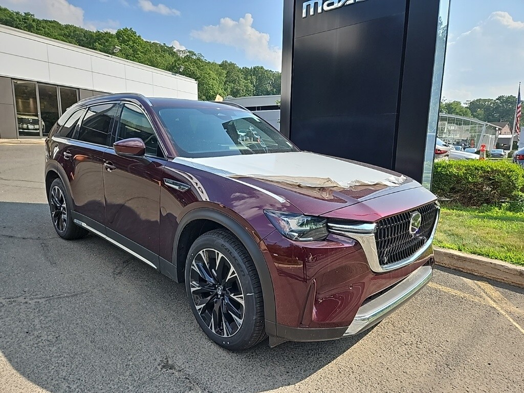 2024 Mazda CX-90 Premium Plus photo 2