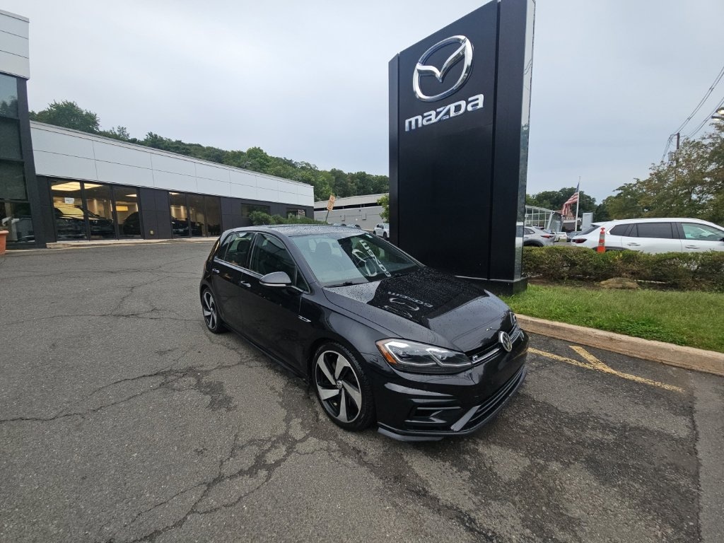 Used 2018 Volkswagen Golf R 2.0T w/DCC & Navigation Hatchback