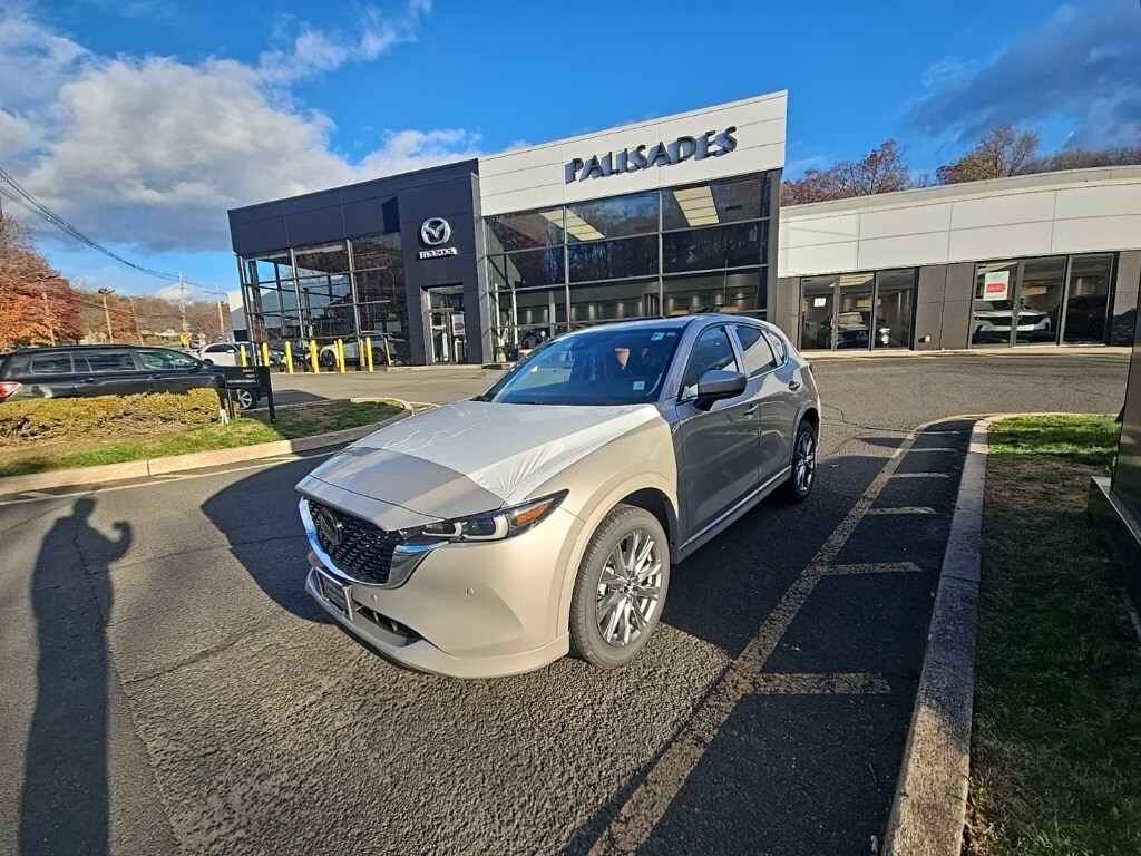 2025 Mazda CX-5 2.5 Premium Plus photo 4