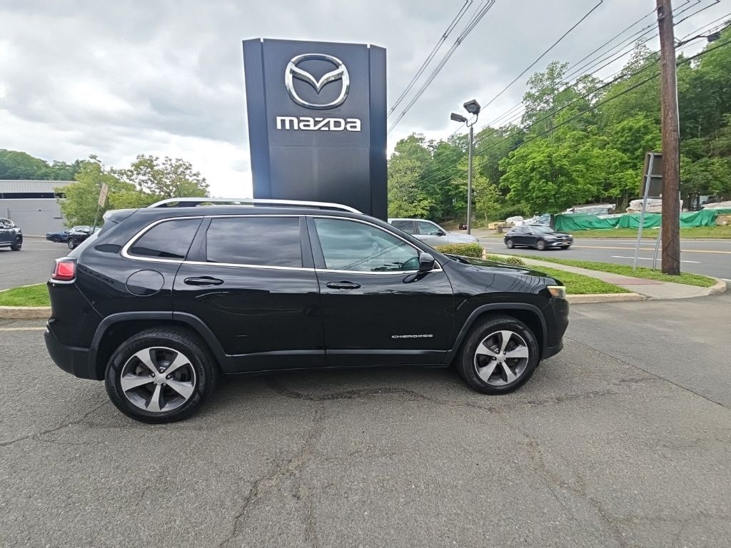 2019 Jeep Cherokee Limited 4X4's photo