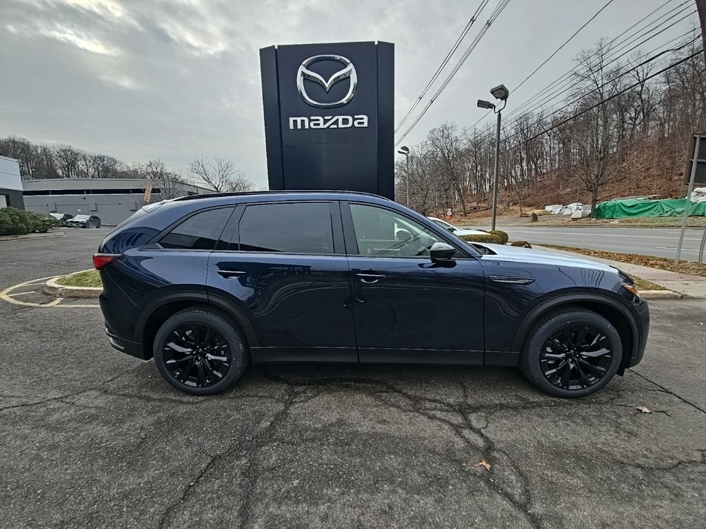 2026 Mazda CX-90 Premium Package's photo