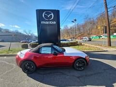 2025 Mazda MX-5 Miata Sport Convertible