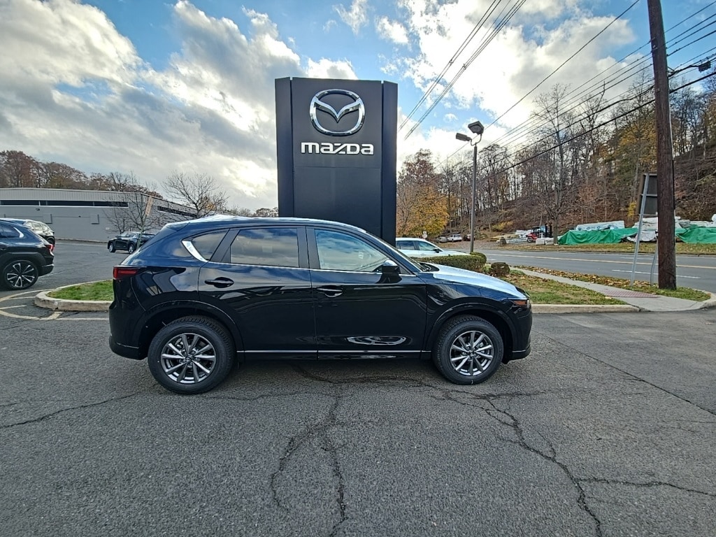 2025 Mazda CX-5 S Select Package's photo