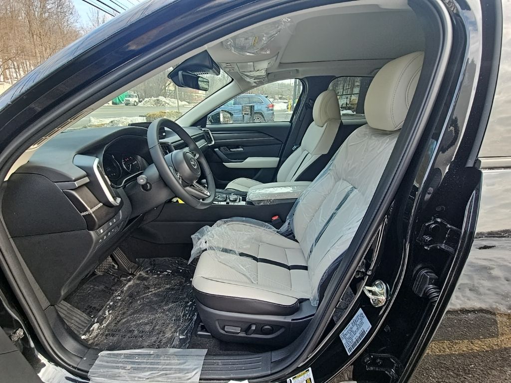 2026 Mazda CX-50 Premium - Photo 13