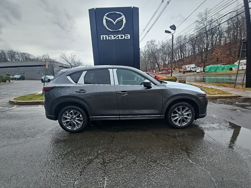 2025 Mazda CX-5 S Premium Plus package's photo