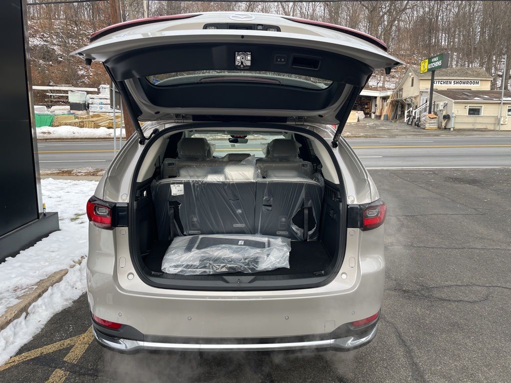 2026 Mazda CX-90 Premium Plus Package - Photo 14
