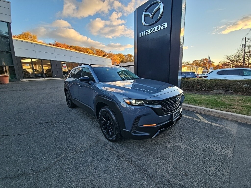 2025 Mazda CX-50 Premium photo 2