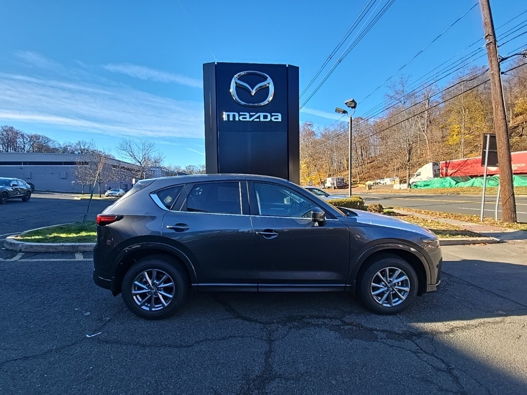2025 Mazda CX-5 S Preferred package's photo