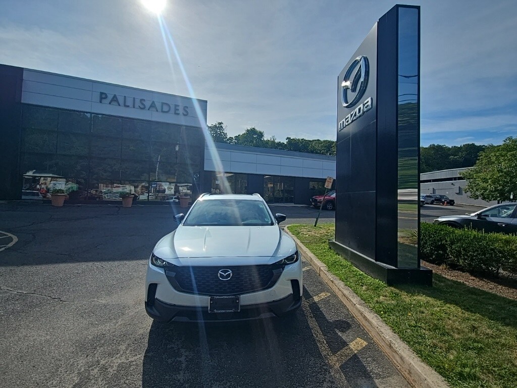 2025 Mazda CX-50 2.5 S Premium photo 2