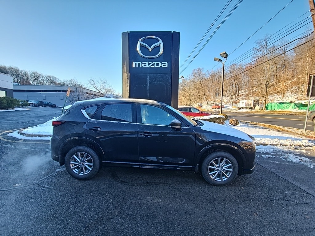 2025 Mazda CX-5 S Preferred package's photo