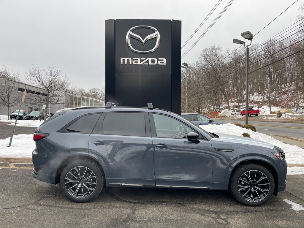 2026 Mazda CX-70 Premium Plus Package's photo