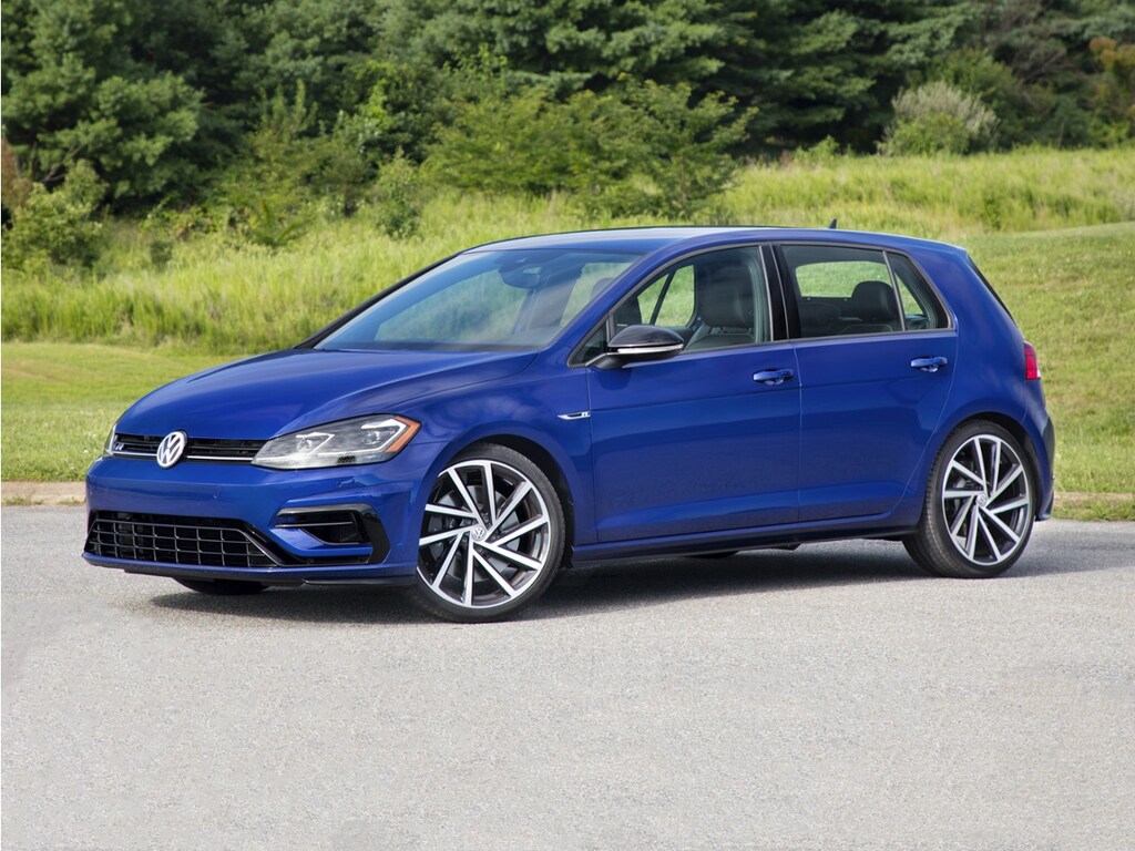 Used 2018 Volkswagen Golf R 2.0T w/DCC & Navigation Hatchback