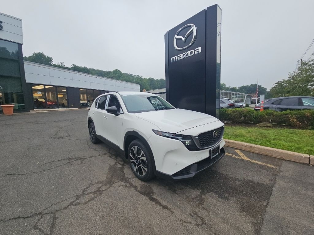 New 2026 Mazda CX-5 2.5 S Preferred SUV