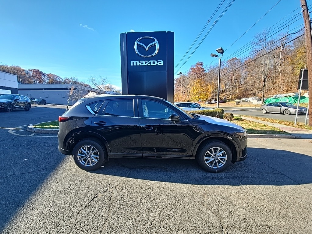 2025 Mazda CX-5 S Preferred package's photo