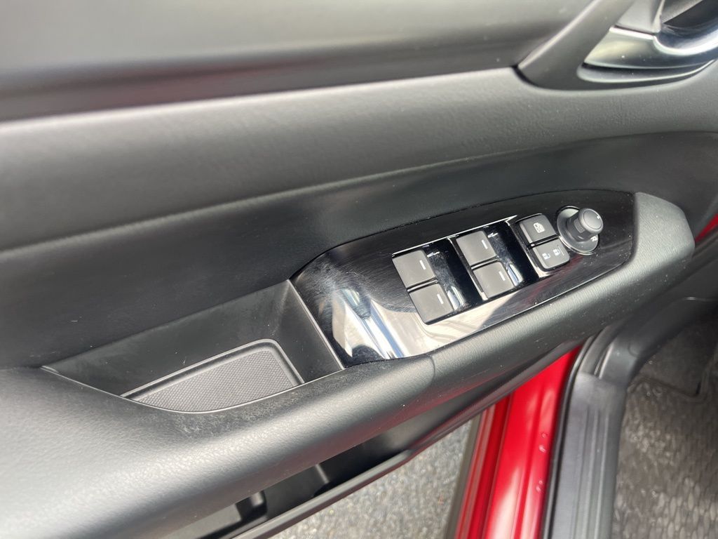 2023 Mazda CX-5 S Select Package - Photo 16