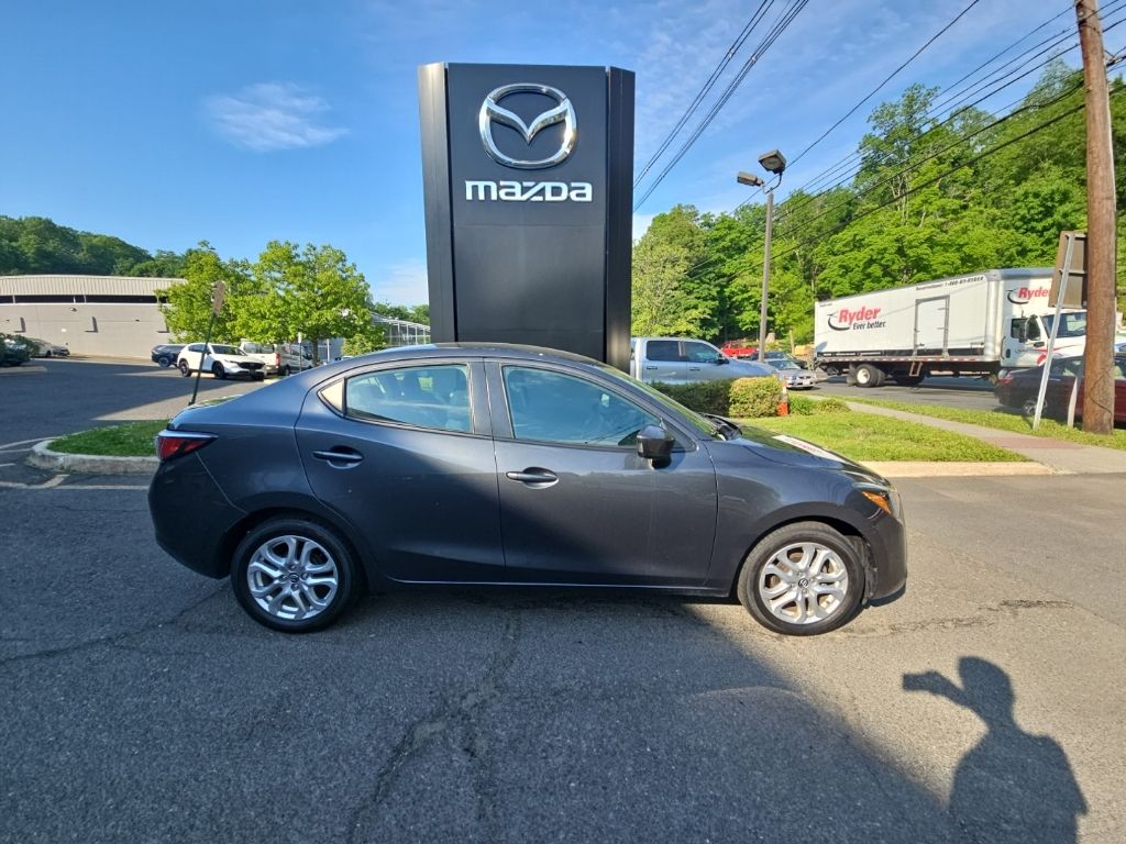 2017 Toyota Yaris iA AT's photo