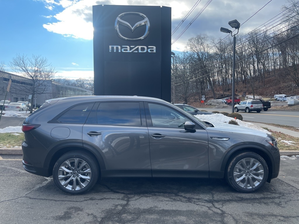 2026 Mazda CX-90 Preferred Package's photo