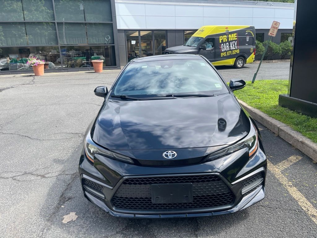 Used 2020 Toyota Corolla SE Sedan