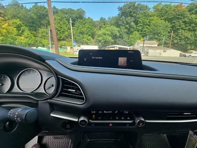 2026 Mazda CX-30 Premium - Photo 11