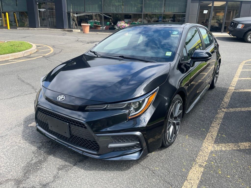 Used 2020 Toyota Corolla SE Sedan