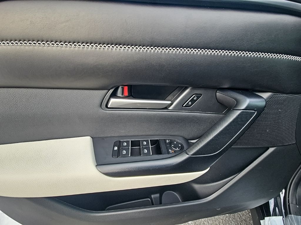 2026 Mazda CX-50 Premium - Photo 9