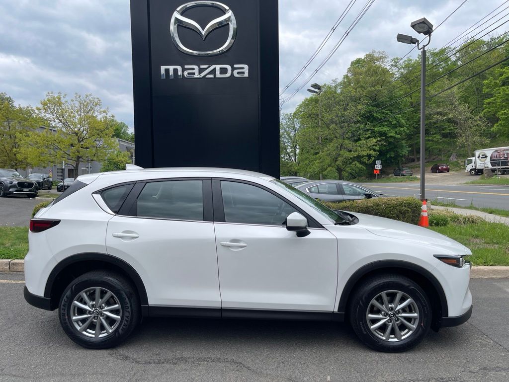 2023 Mazda CX-5 S Auto AWD's photo