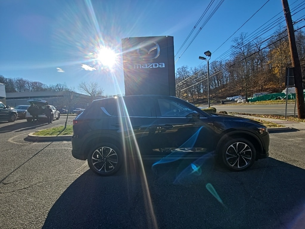 2023 Mazda CX-5 S Premium Plus package's photo
