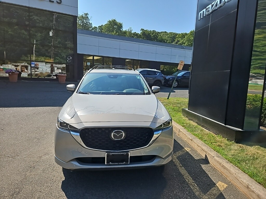 2025 Mazda CX-5 2.5 S Preferred photo 3