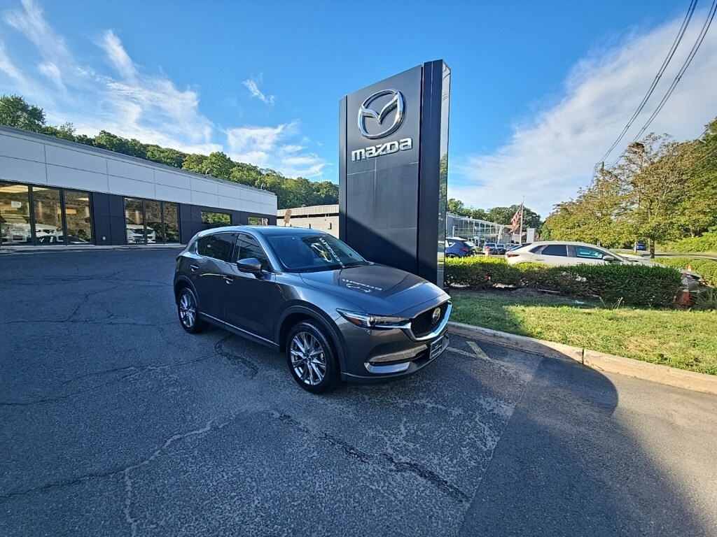 2021 Mazda CX-5 Grand Touring photo 2