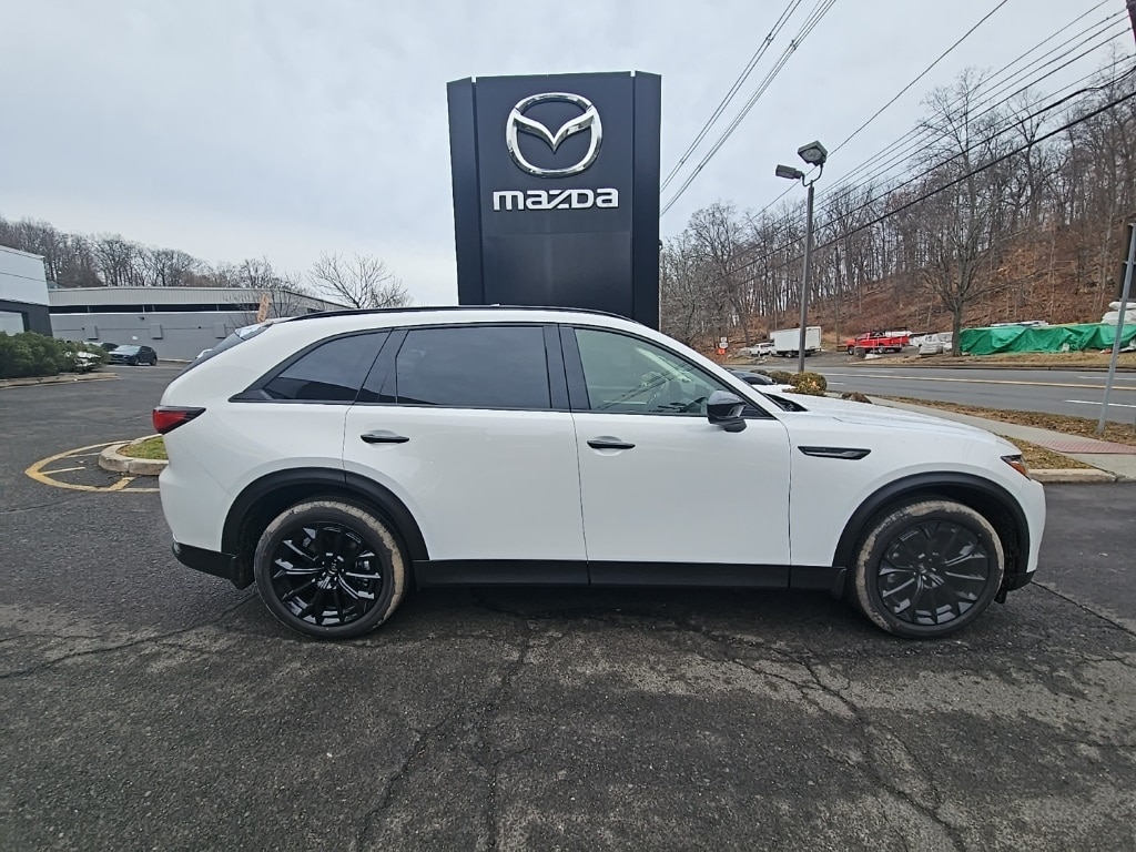 2026 Mazda CX-70 Premium's photo