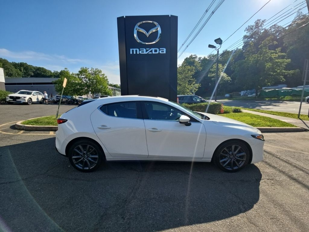 Certified 2024 Mazda Mazda3 2.5 S Preferred Package Hatchback