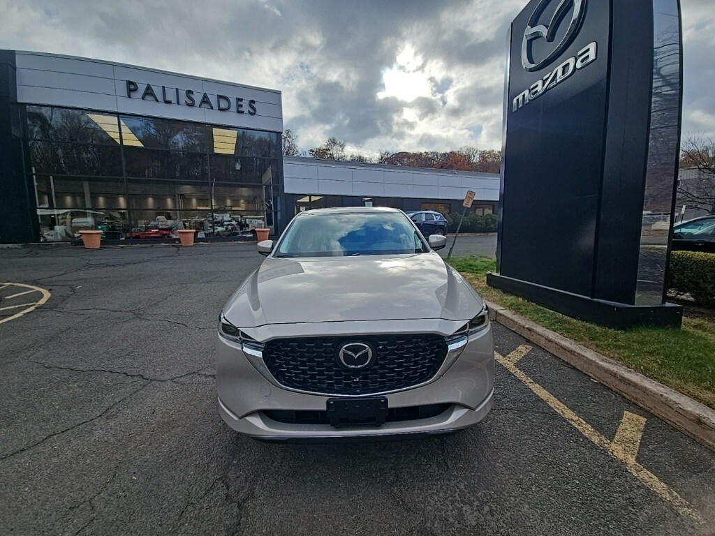 2025 Mazda CX-5 2.5 S Preferred photo 3