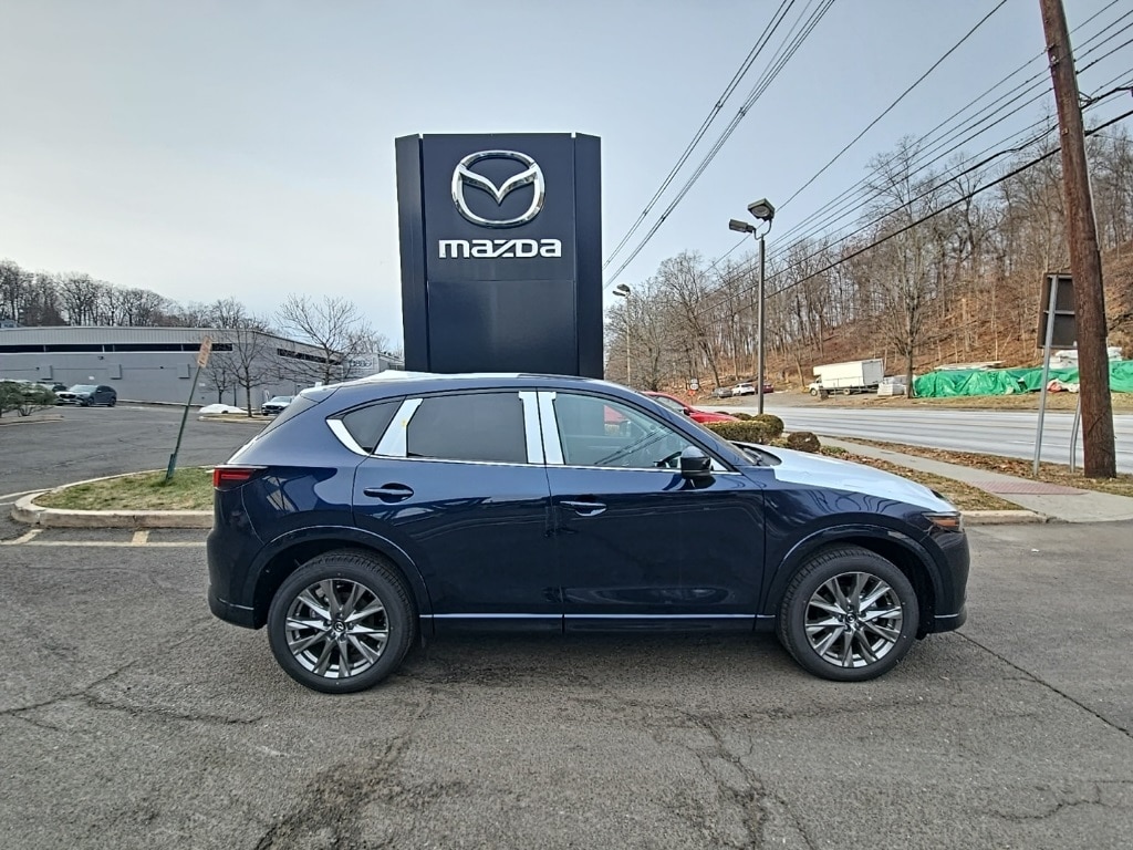 2025 Mazda CX-5 S Premium Plus package's photo