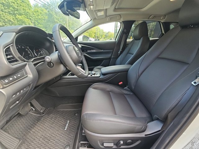 2026 Mazda CX-30 Premium - Photo 13