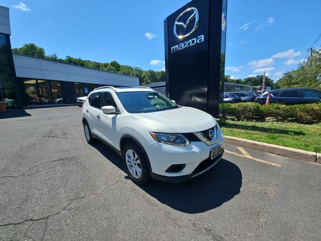 Used 2014 Nissan Rogue SV SUV