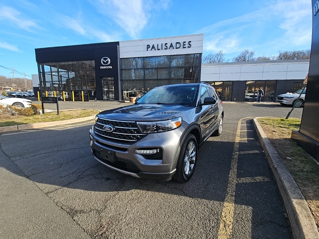 Used 2022 Ford Explorer XLT SUV