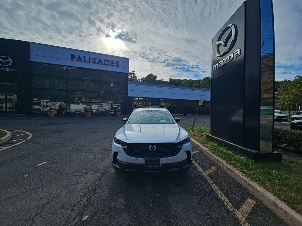 2026 Mazda CX-50 Premium photo 3