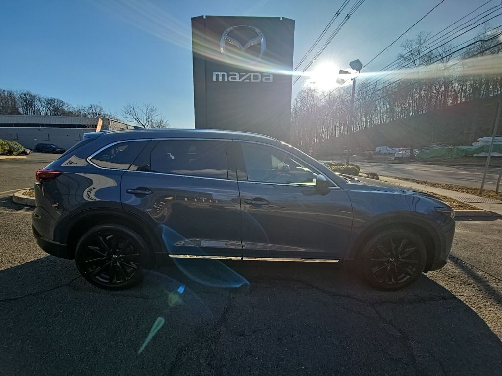 2023 Mazda CX-9 Carbon Edition