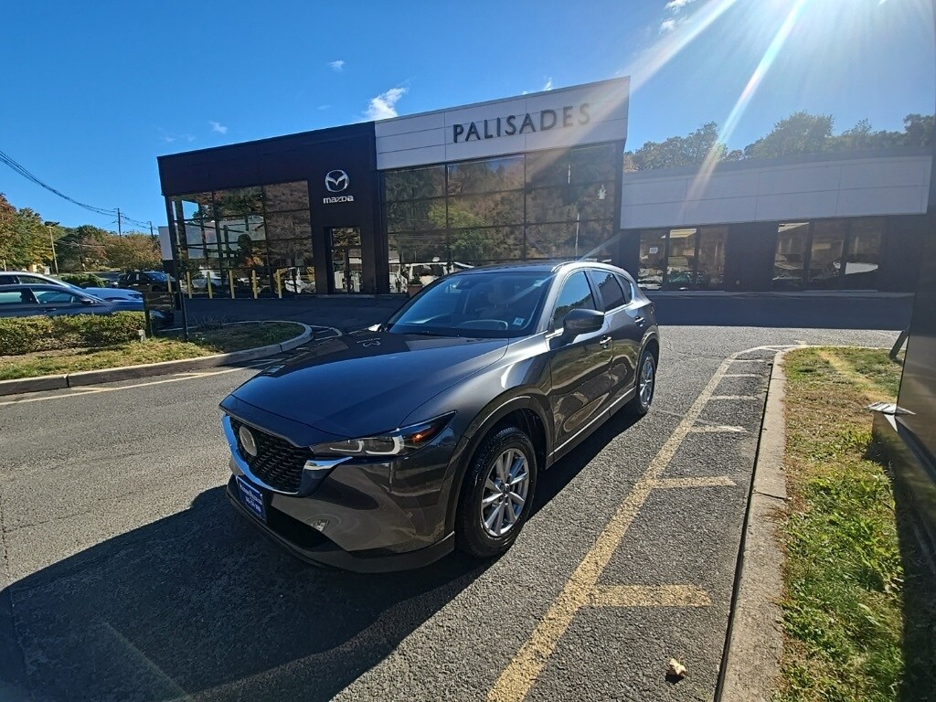 2023 Mazda CX-5 2.5 Select photo 2
