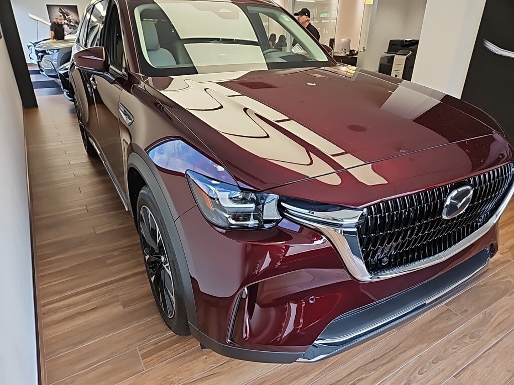 2024 Mazda CX-90 Premium photo 4