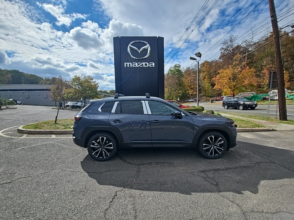 2026 Mazda CX-50 Premium's photo