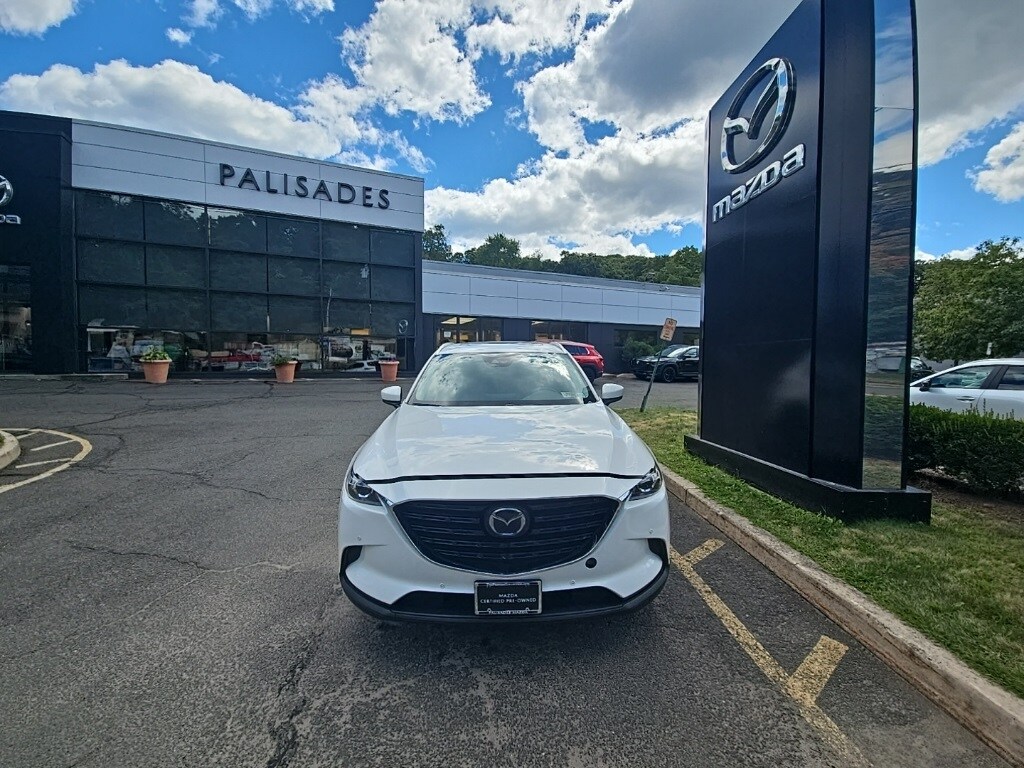 2022 Mazda CX-9 Touring photo 3