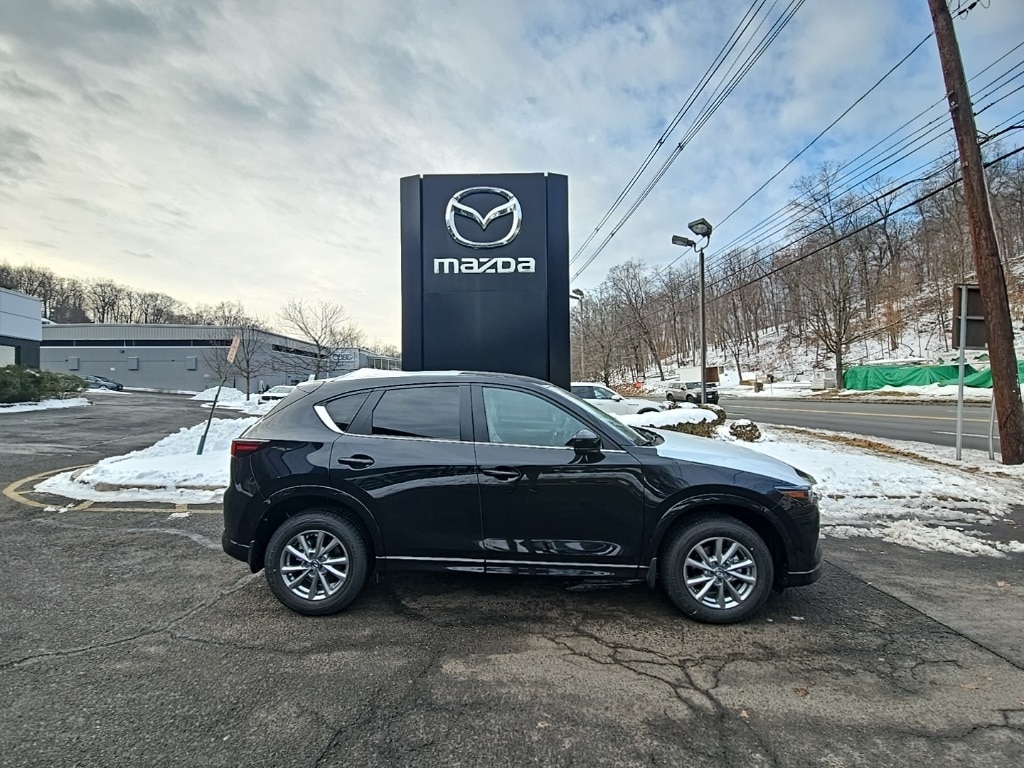 2025 Mazda CX-5 S Preferred package's photo