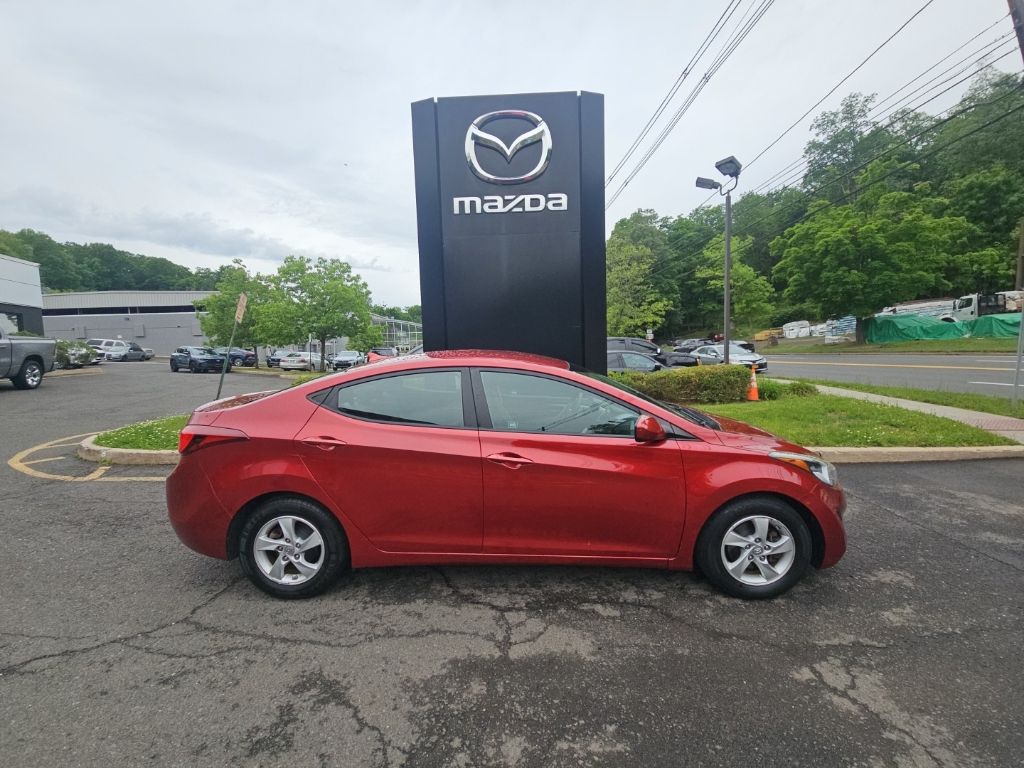 2015 Hyundai Elantra 1.8 SE A/T's photo