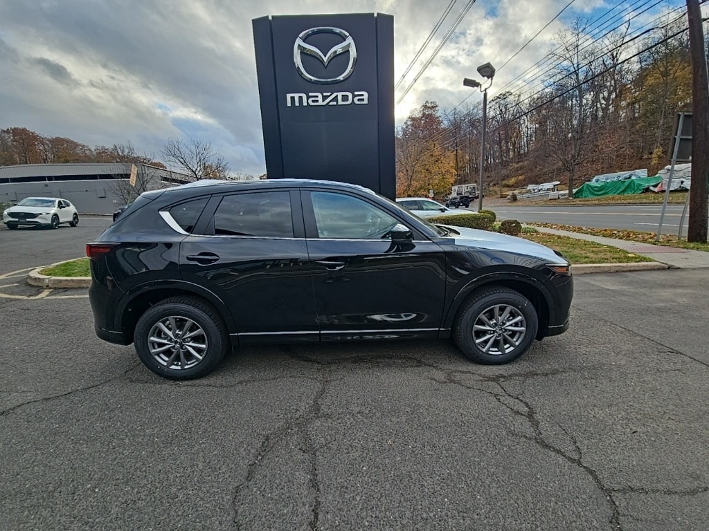 2025 Mazda CX-5 S Select Package's photo