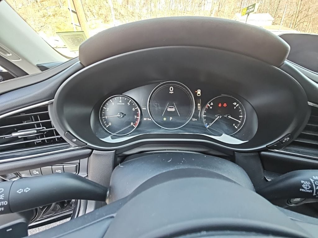 2025 Mazda CX-30 Premium - Photo 10
