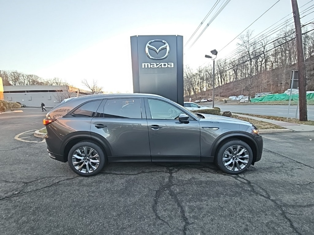 2026 Mazda CX-90 Preferred Package's photo