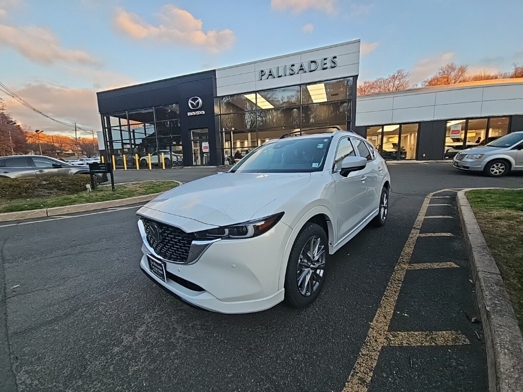 2025 Mazda CX-5 2.5 Premium Plus photo 3