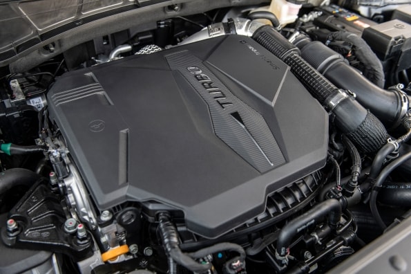 Hyundai Santa Cruz 2.5L direct-injected-turbocharged engine