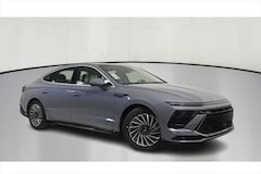 2025 Hyundai Sonata Hybrid Limited Sedan